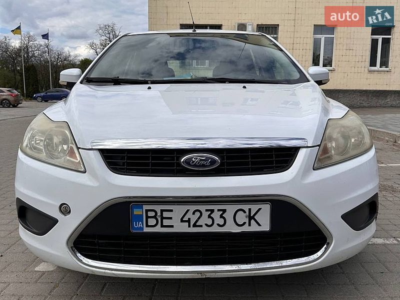 Хэтчбек Ford Focus 2008 в Вознесенске