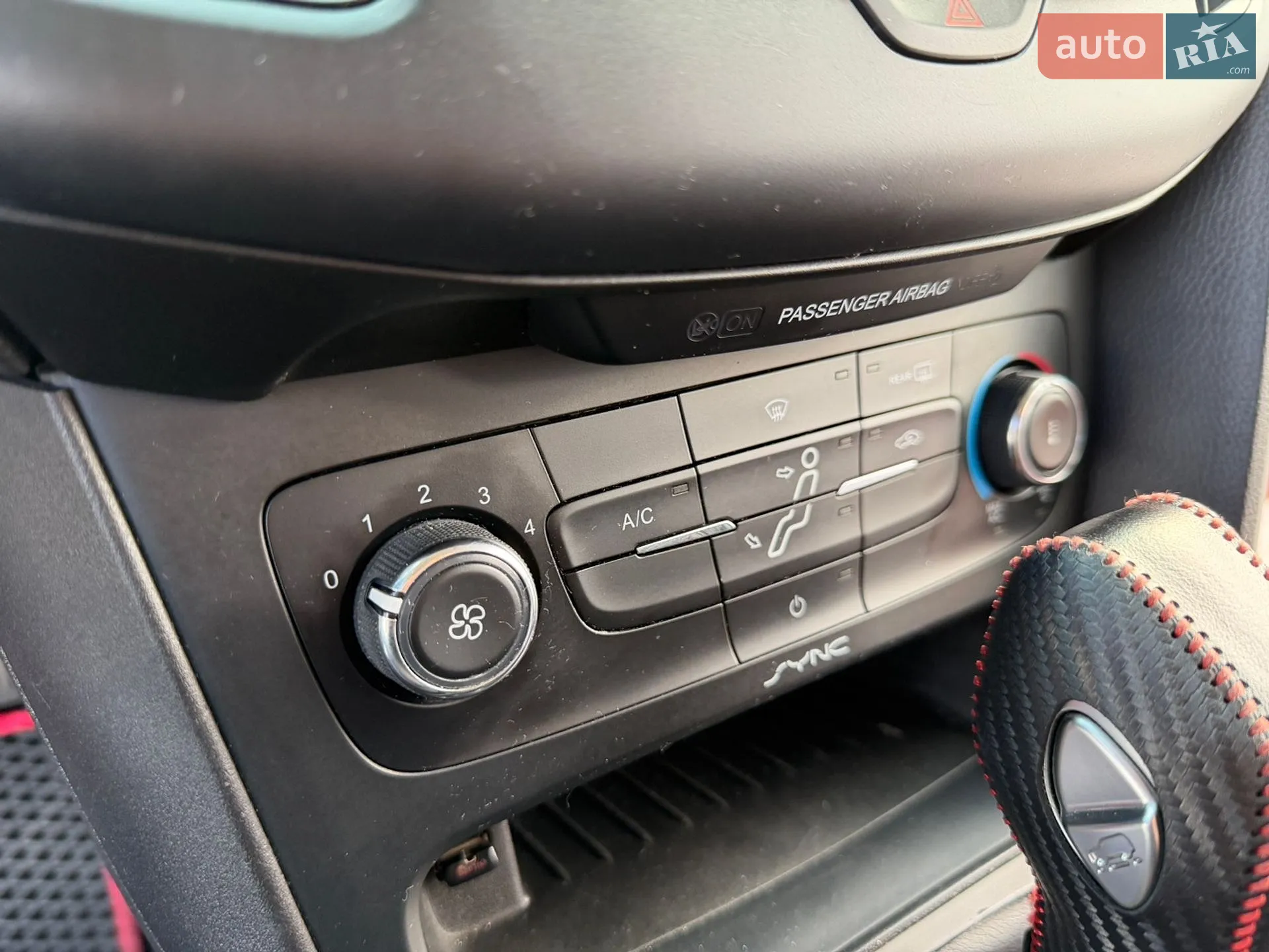 2015 Ford Focus - мініатюра 40