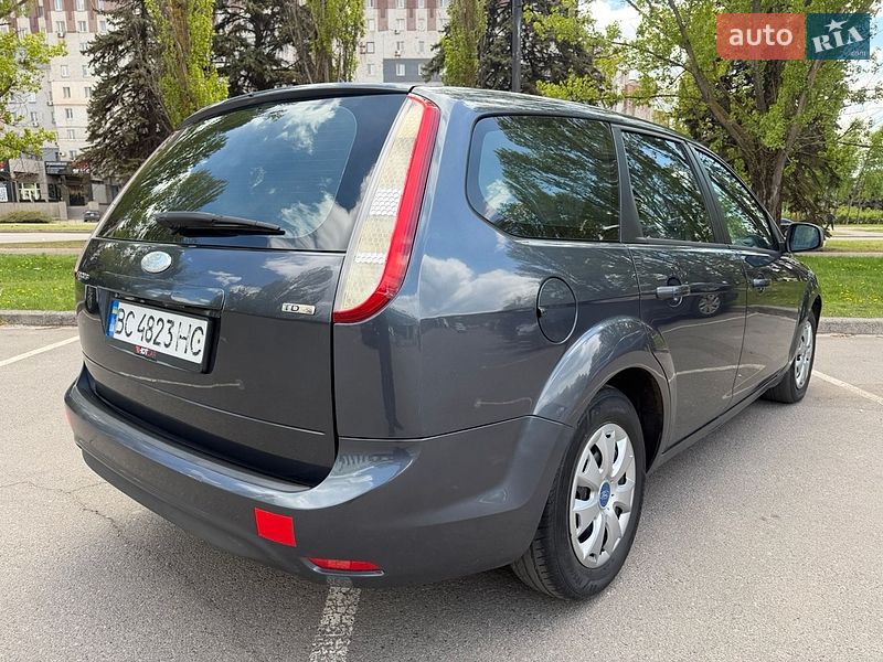 Універсал Ford Focus 2010 в Кривому Розі