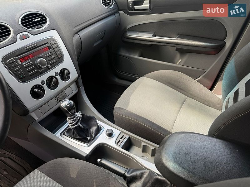 Універсал Ford Focus 2010 в Кривому Розі