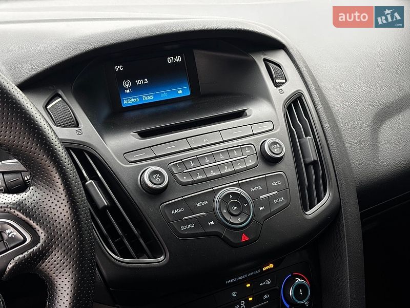 Хэтчбек Ford Focus 2016 в Львове