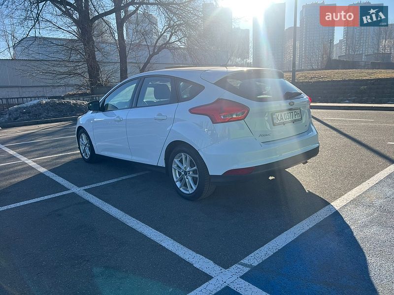 Хетчбек Ford Focus 2016 в Києві