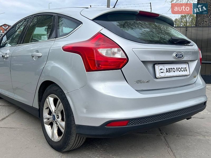 Хэтчбек Ford Focus 2013 в Киеве