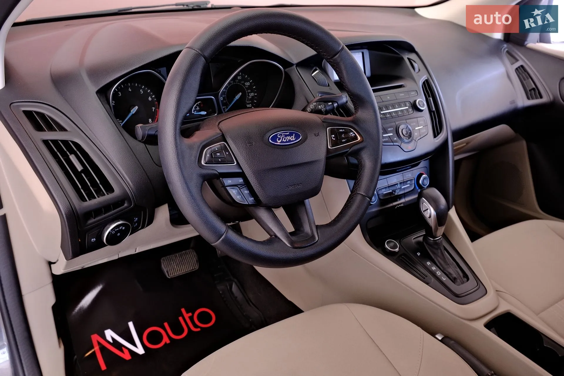 2017 Ford Focus - мініатюра 25