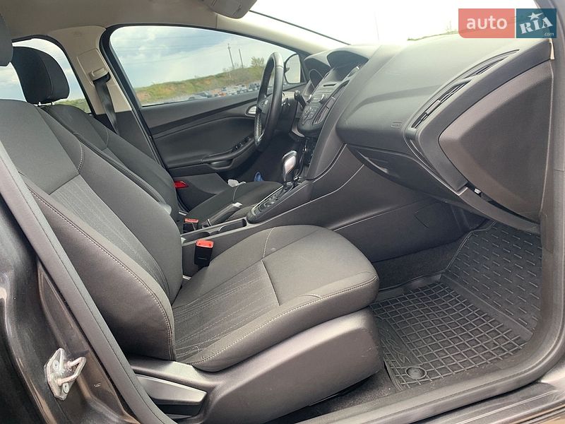 Хэтчбек Ford Focus 2016 в Одессе