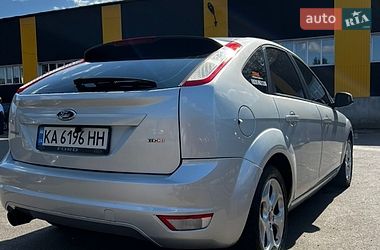 Хэтчбек Ford Focus 2011 в Киеве