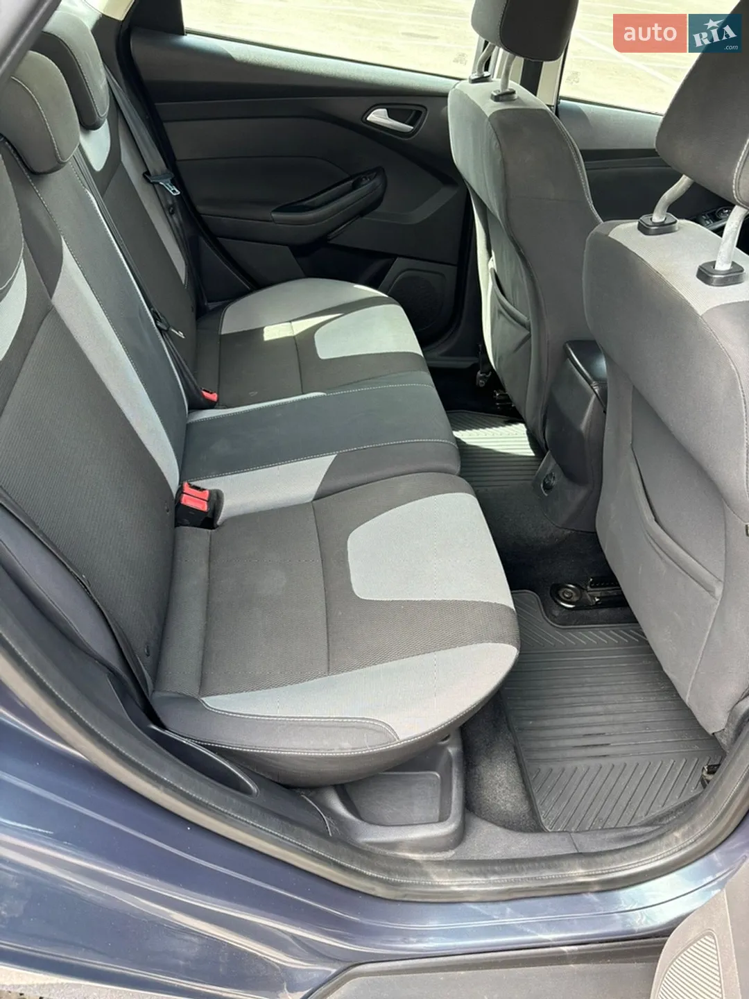 2013 Ford Focus - мініатюра 12