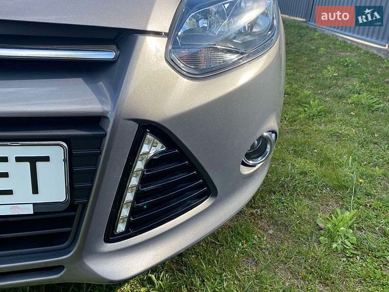 Седан Ford Focus 2012 в Чернігові