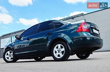 Седан Ford Focus 2005 в Киеве