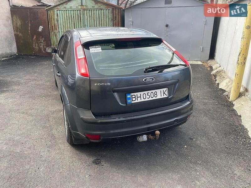 Хэтчбек Ford Focus 2006 в Одессе