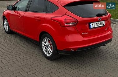 Хэтчбек Ford Focus 2016 в Софиевской Борщаговке