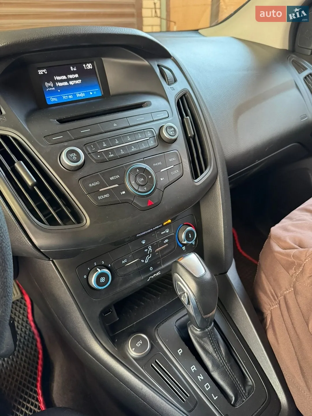 2015 Ford Focus - мініатюра 11