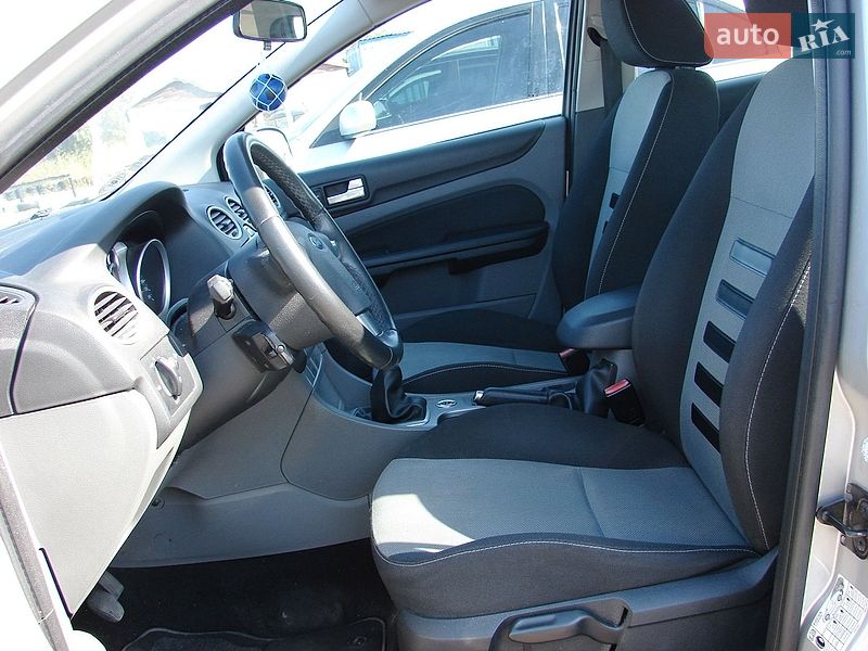 Хетчбек Ford Focus 2009 в Одесі