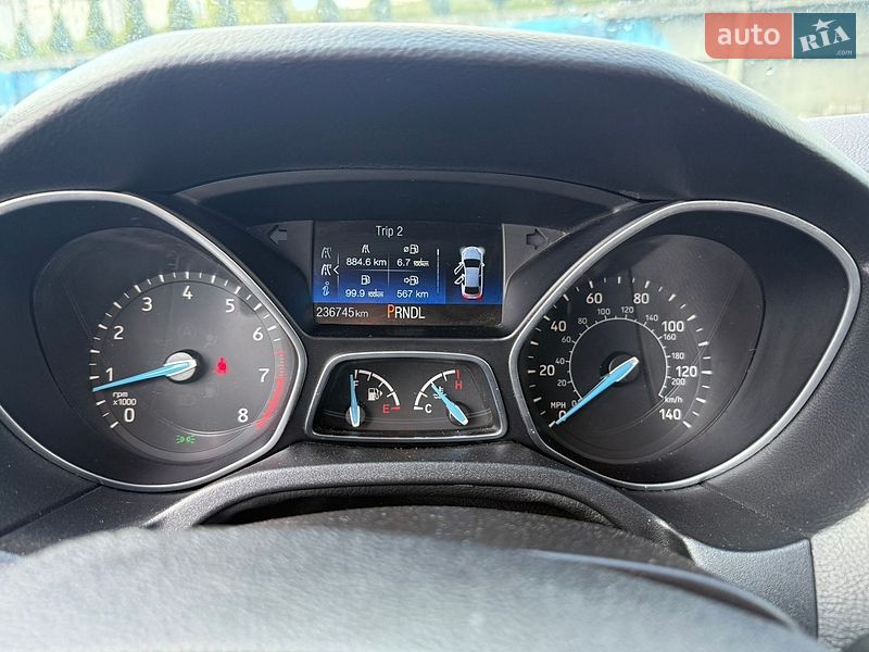 Седан Ford Focus 2015 в Дрогобичі