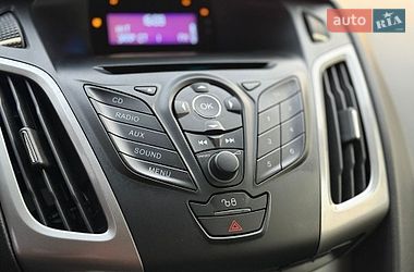 Хэтчбек Ford Focus 2011 в Киеве