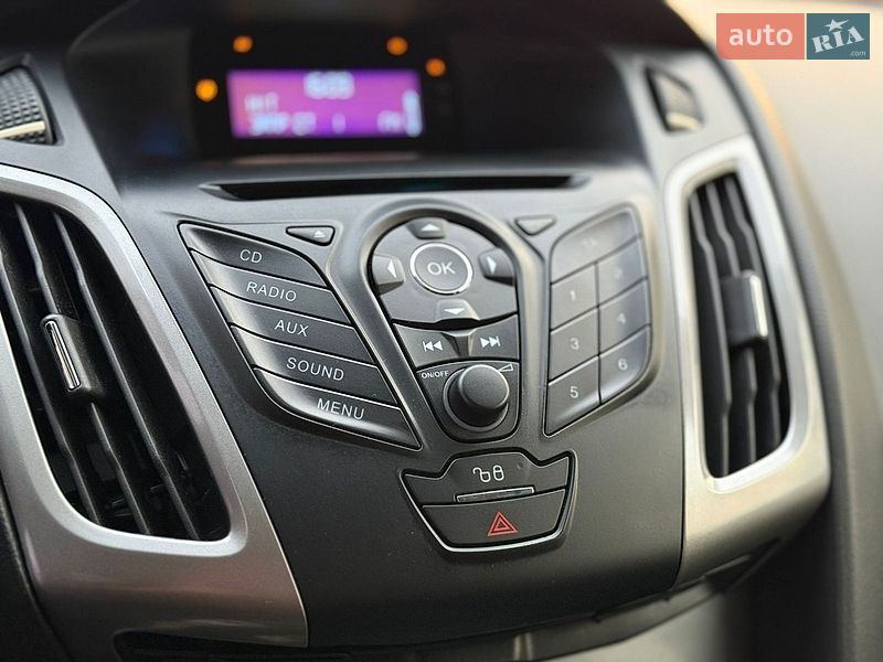 Хэтчбек Ford Focus 2011 в Киеве
