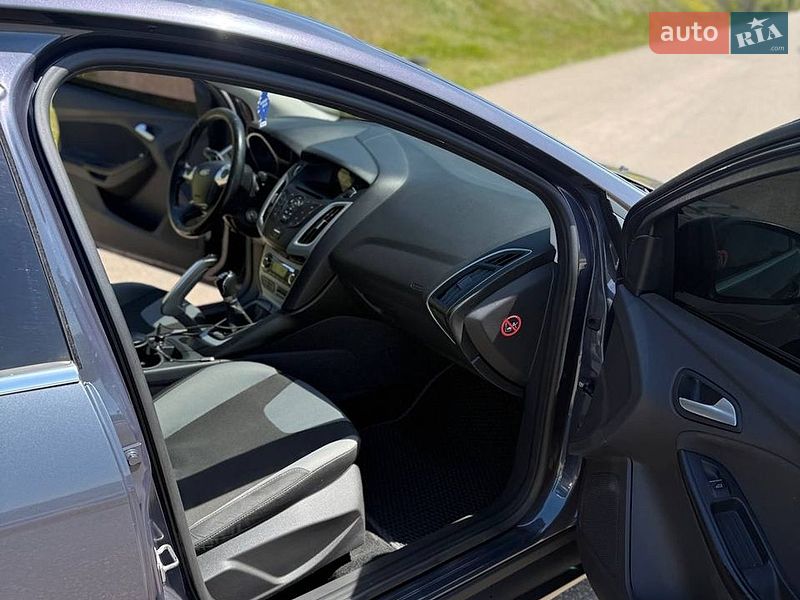 Седан Ford Focus 2012 в Одесі