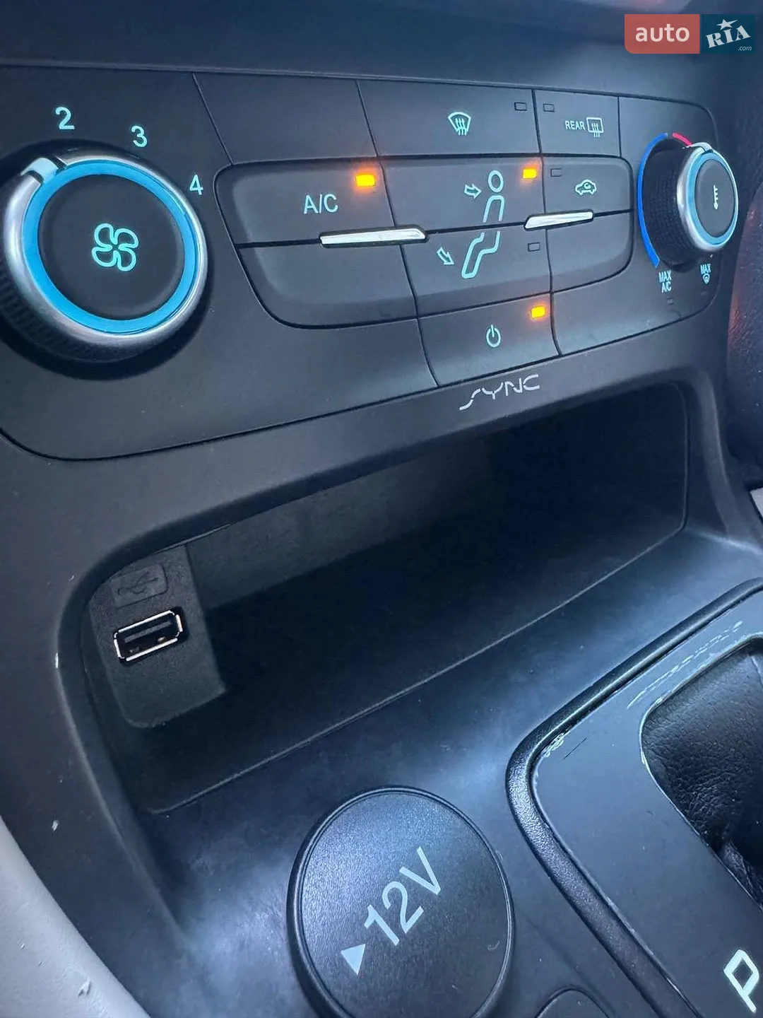 2018 Ford Focus - мініатюра 17