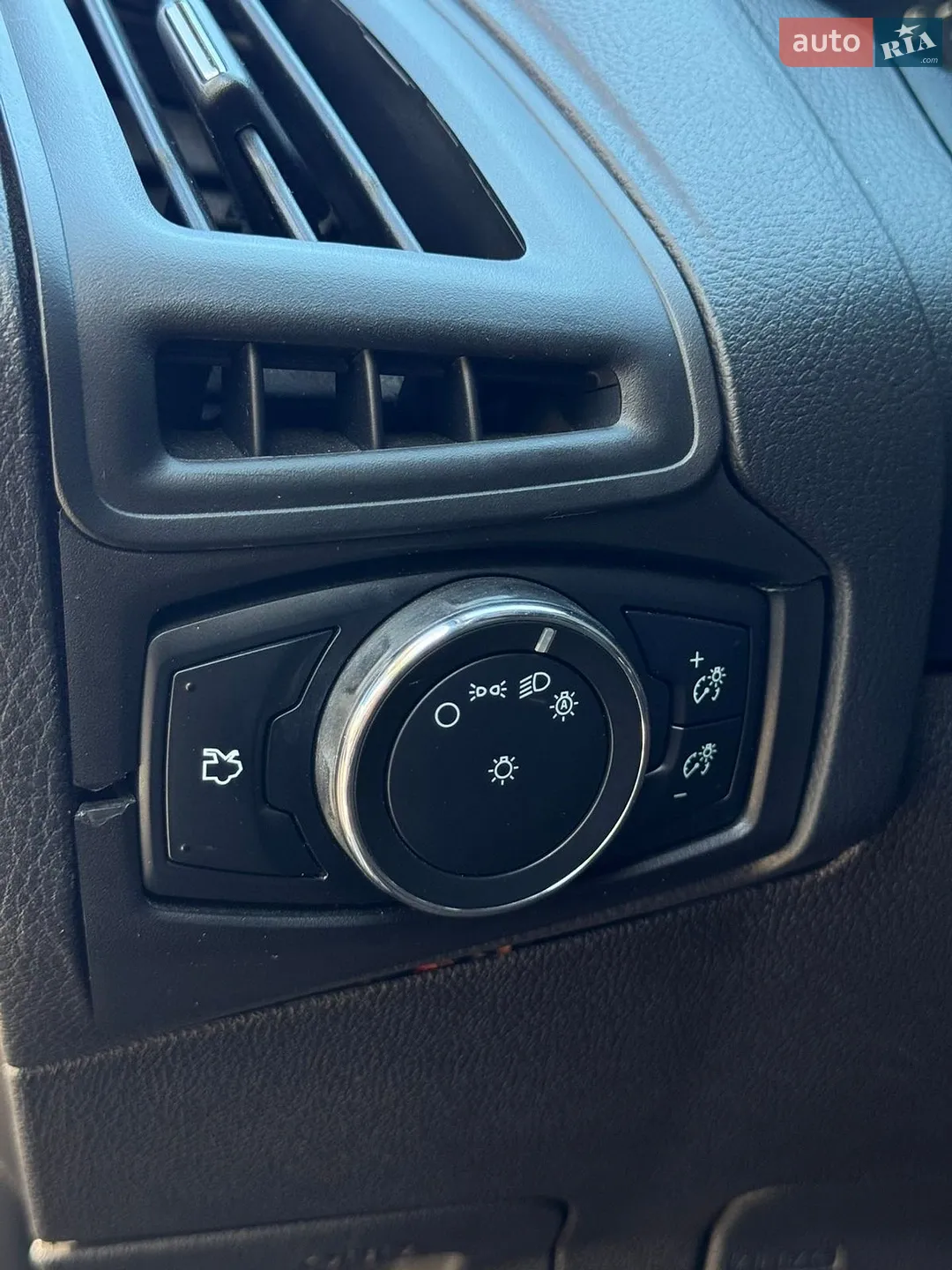 2013 Ford Focus - мініатюра 13