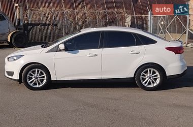 Седан Ford Focus 2015 в Киеве