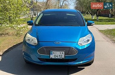 Хэтчбек Ford Focus 2012 в Золотоноше