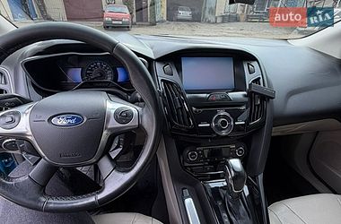 Хэтчбек Ford Focus 2012 в Золотоноше