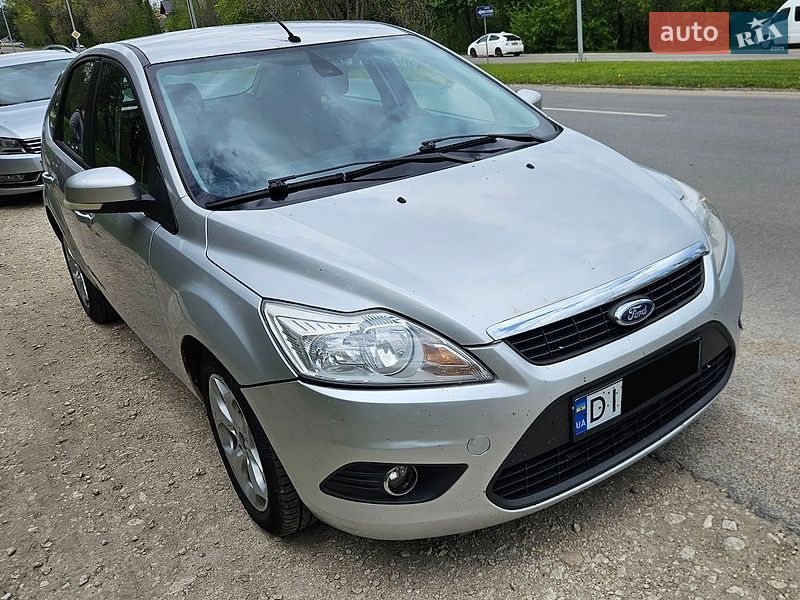 Хетчбек Ford Focus 2011 в Білгороді-Дністровському