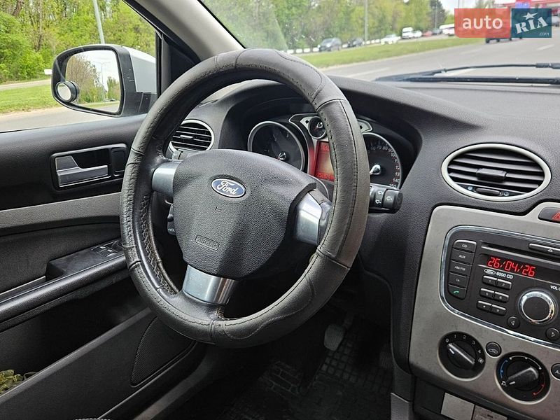 Хетчбек Ford Focus 2011 в Білгороді-Дністровському