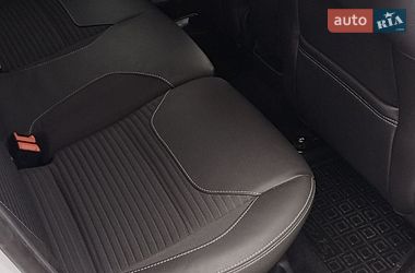 Хетчбек Ford Focus 2015 в Житомирі