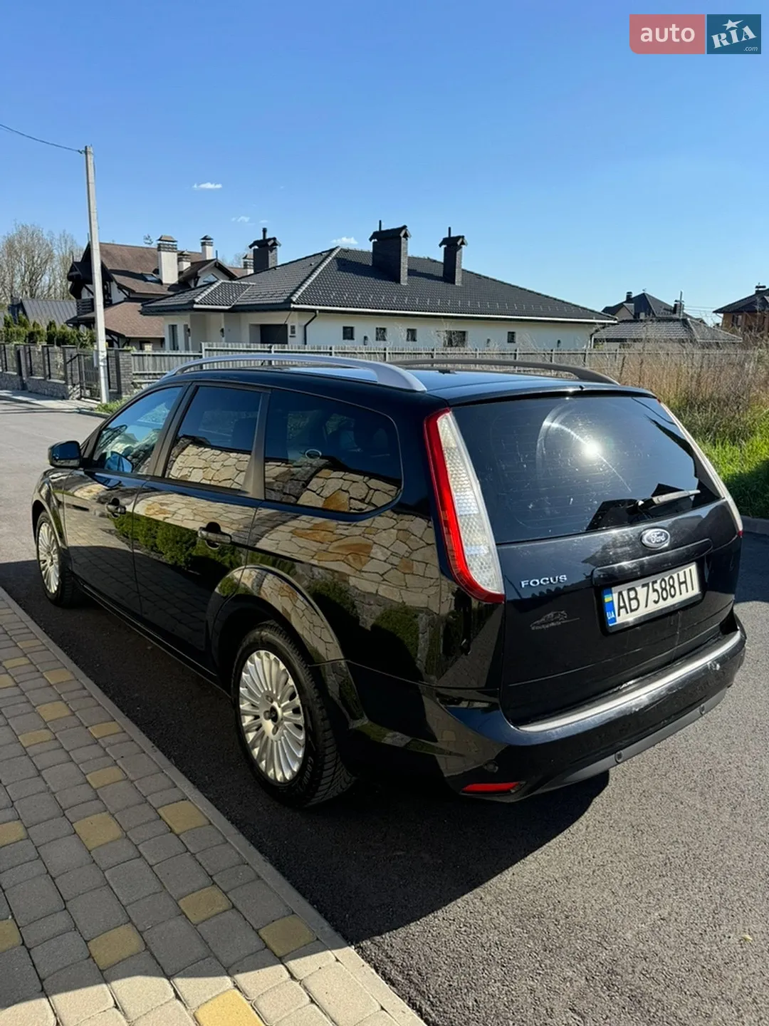 2010 Ford Focus - мініатюра 6