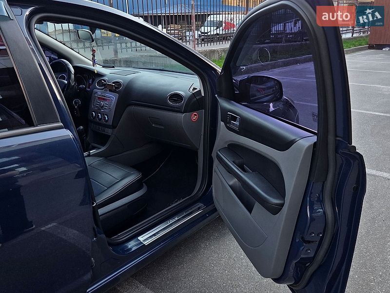 Хетчбек Ford Focus 2008 в Києві