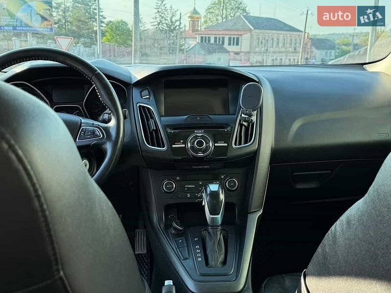 Седан Ford Focus 2015 в Балте
