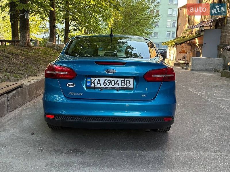 Седан Ford Focus 2015 в Києві