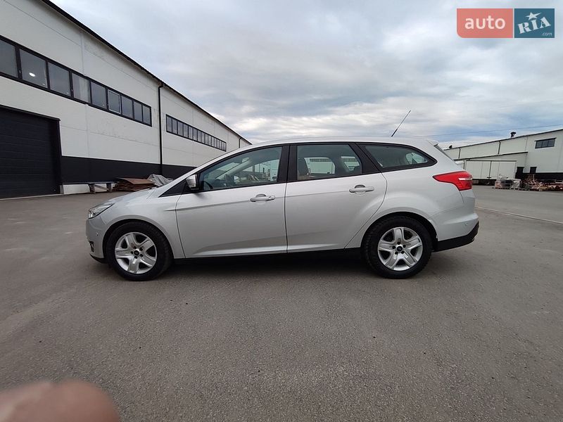 Универсал Ford Focus 2016 в Святопетровское