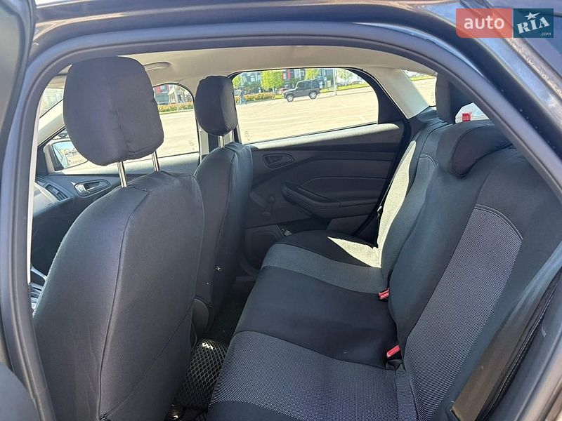 Седан Ford Focus 2018 в Киеве