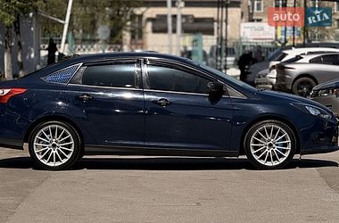 Седан Ford Focus 2013 в Киеве