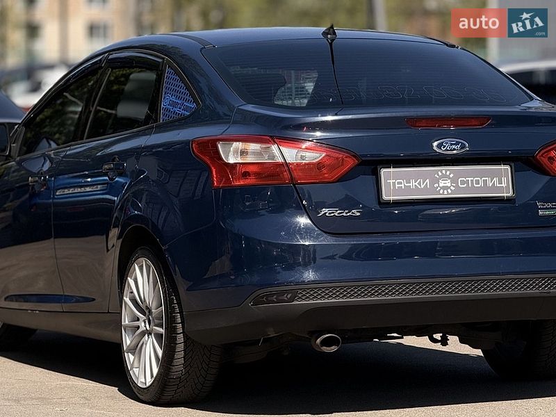 Седан Ford Focus 2013 в Киеве