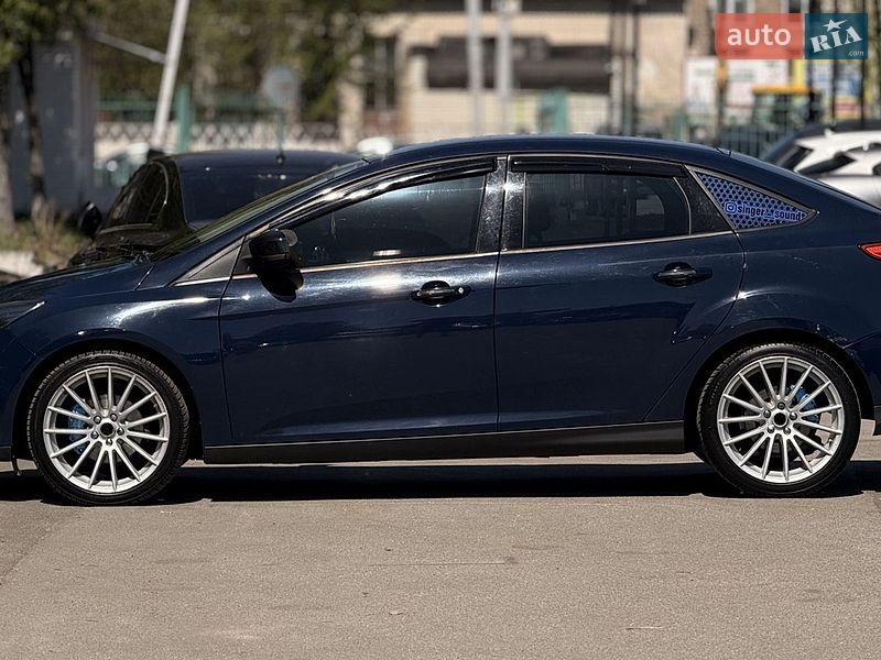 Седан Ford Focus 2013 в Киеве