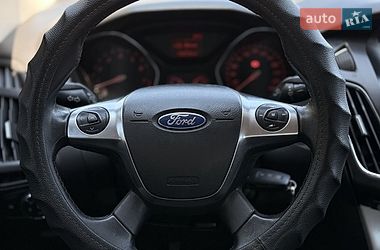 Седан Ford Focus 2013 в Киеве