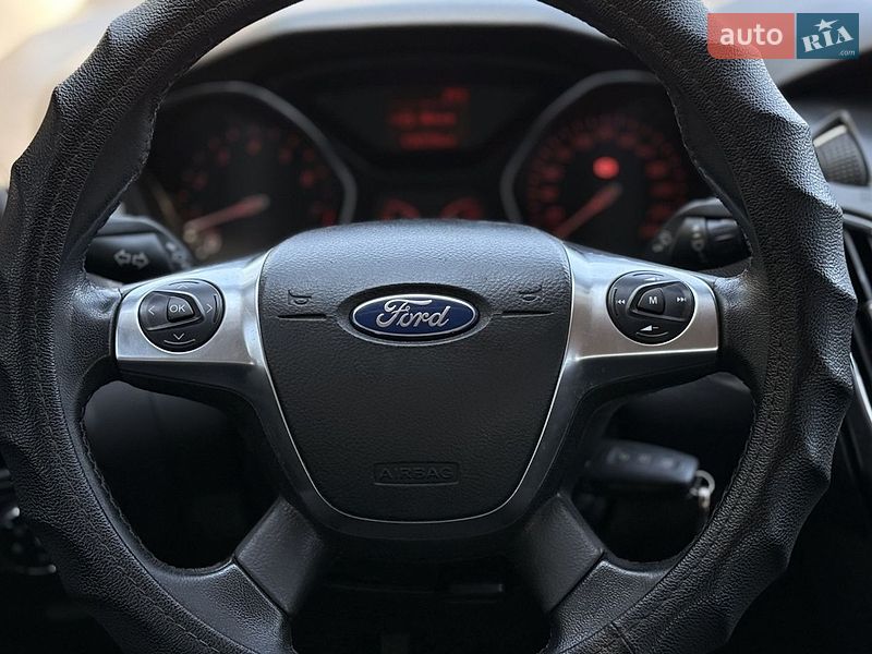Седан Ford Focus 2013 в Киеве