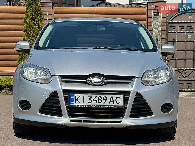 Хэтчбек Ford Focus 2011 в Борисполе