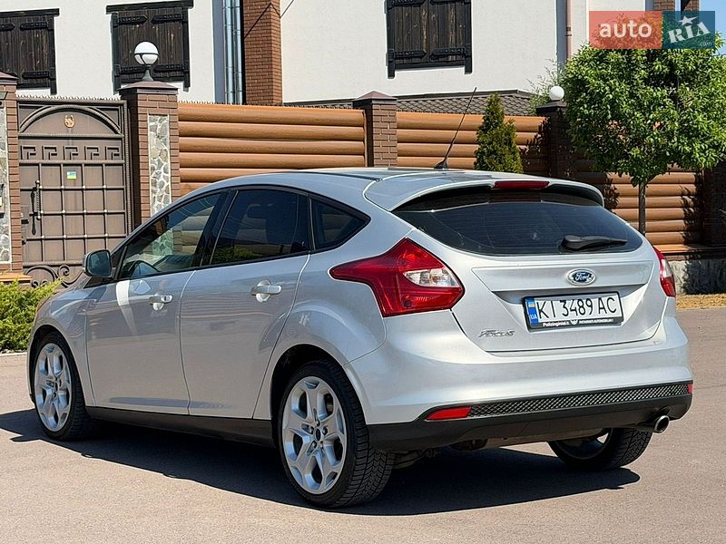 Хэтчбек Ford Focus 2011 в Борисполе