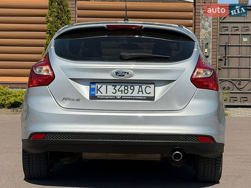 Хэтчбек Ford Focus 2011 в Борисполе