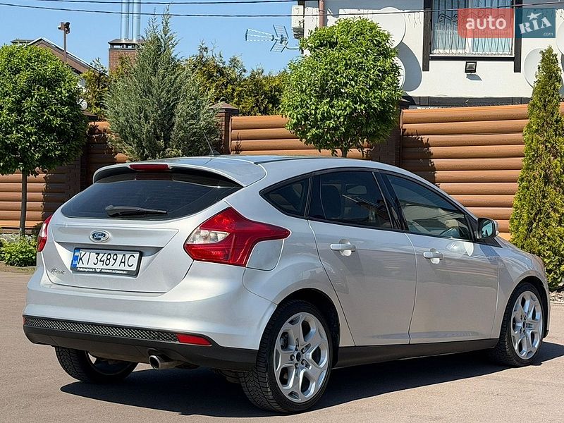 Хэтчбек Ford Focus 2011 в Борисполе