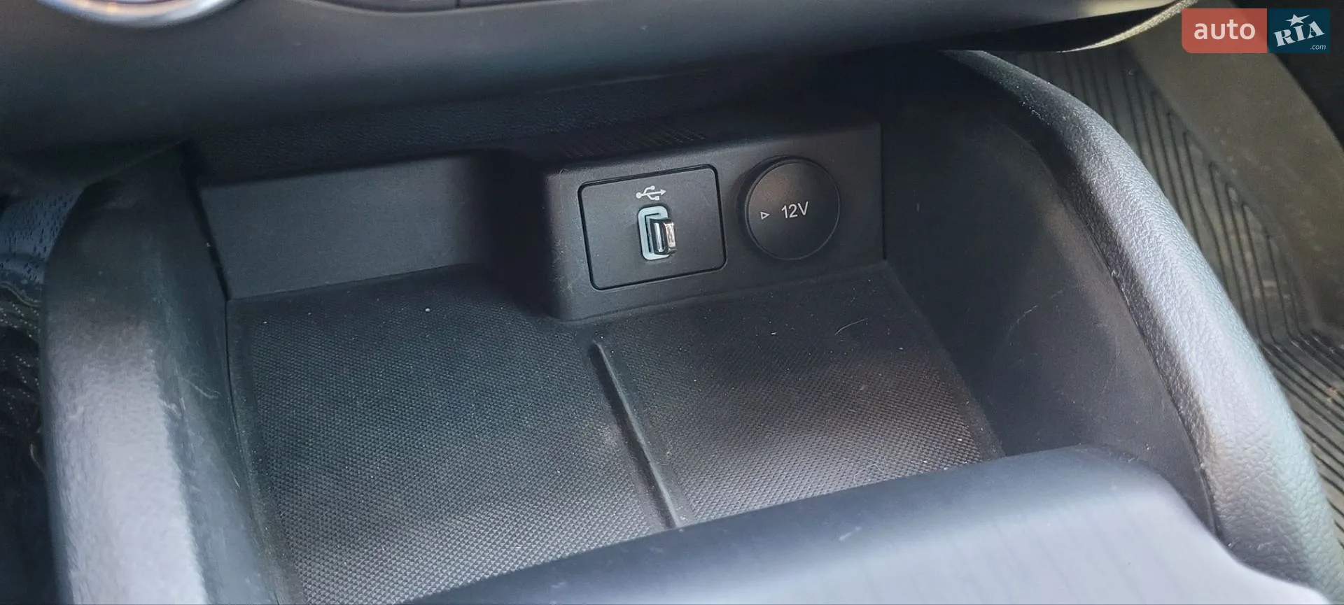 2019 Ford Focus - мініатюра 23