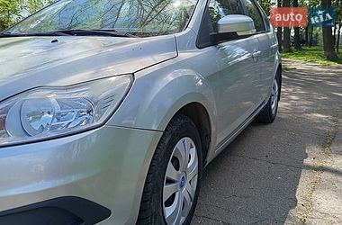 Хэтчбек Ford Focus 2008 в Калуше