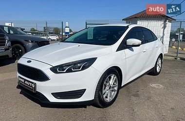 Седан Ford Focus 2017 в Киеве