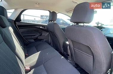 Седан Ford Focus 2017 в Киеве