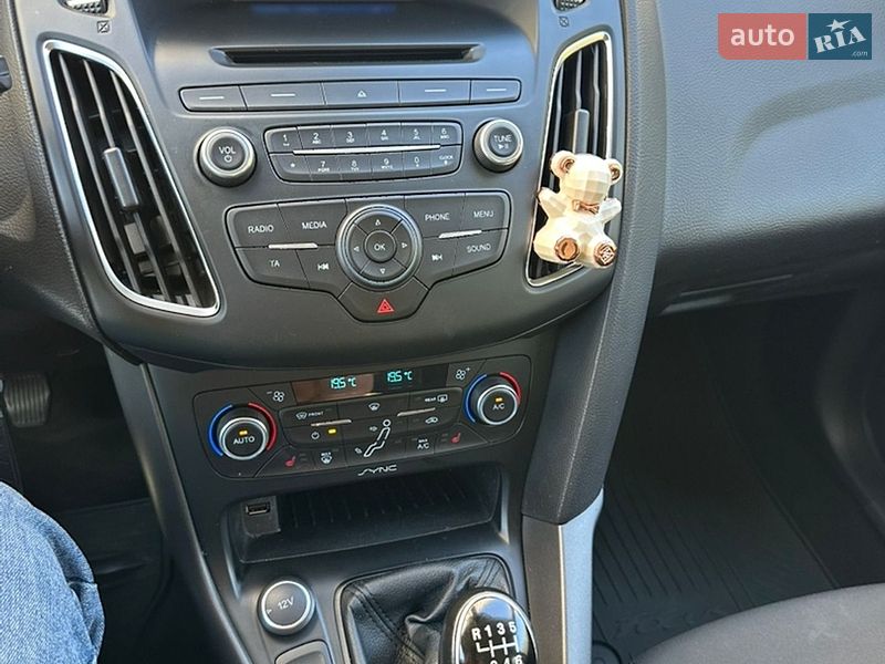 Хэтчбек Ford Focus 2017 в Киеве