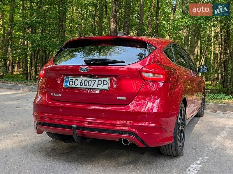 Хетчбек Ford Focus 2015 в Львові